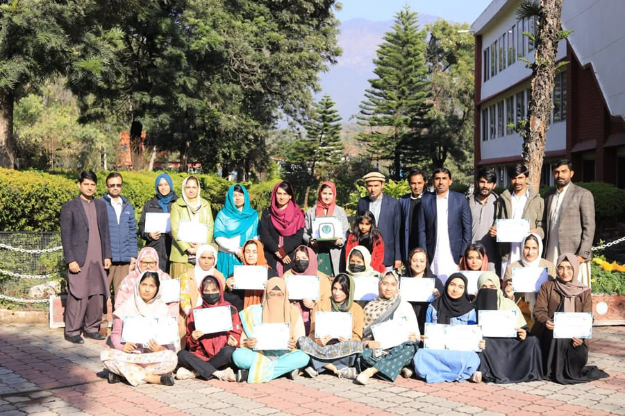 Three days hands-on workshop on ‘Data Analysis Using Python and R’