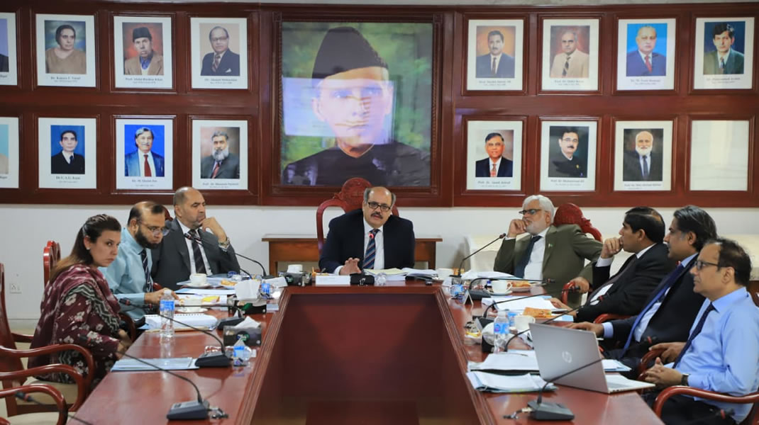 QAU Syndicate Approves Budget 2026–27, Agrees in Principle to Establish Hospital and Medical College